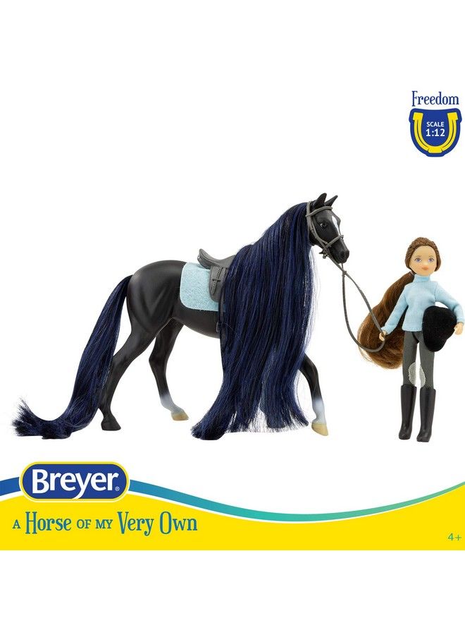 Breyer مجموعة حرية الخيول: حصان وراكب إنجليزي؛ جيت وشارلوت؛ مجموعة حصان وراكب؛ لعبة حصان؛ 9.75" × 7"؛ مقياس 1:12؛ نموذج #61145، أسود - Image 4