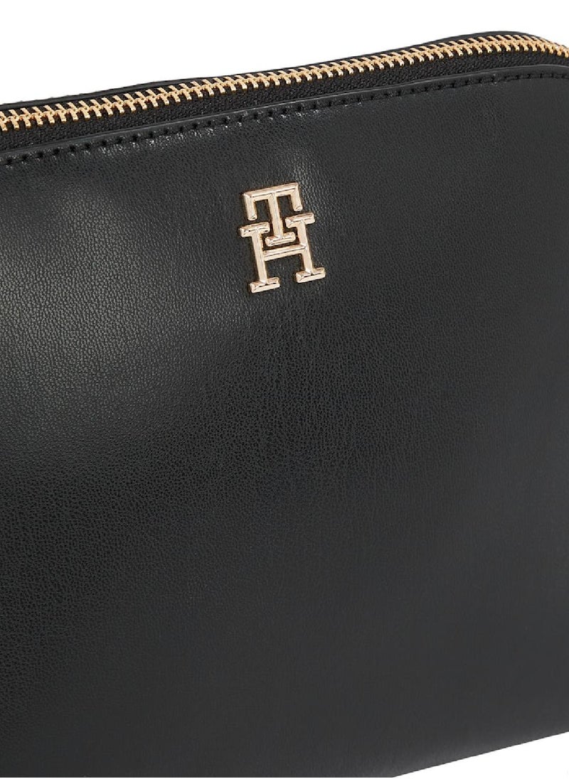 TOMMY HILFIGER - Women's Modern Crossover Handbag, Black - faux leather - Image 1