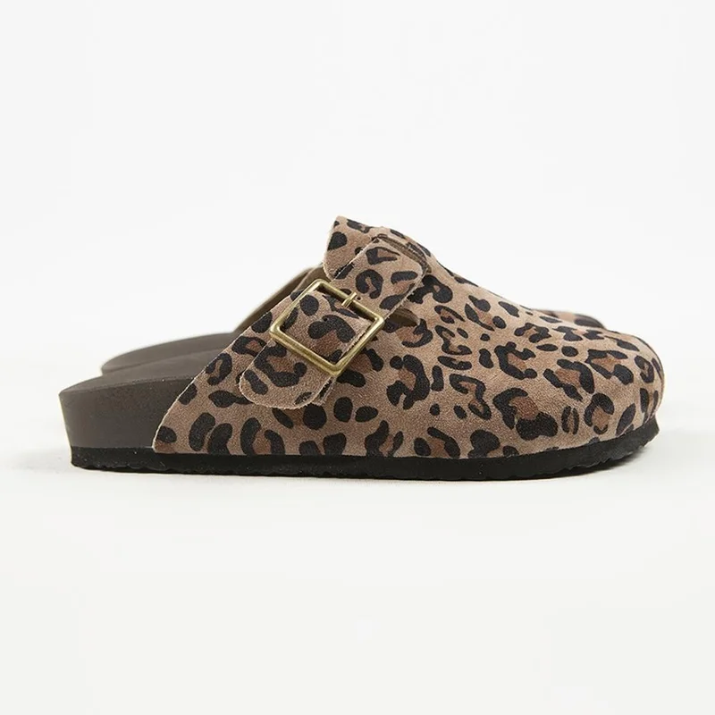 Manijero Manijero Zeta Leopard Women's Genuine Leather Clogs with Belt and Buckle, Mink Color