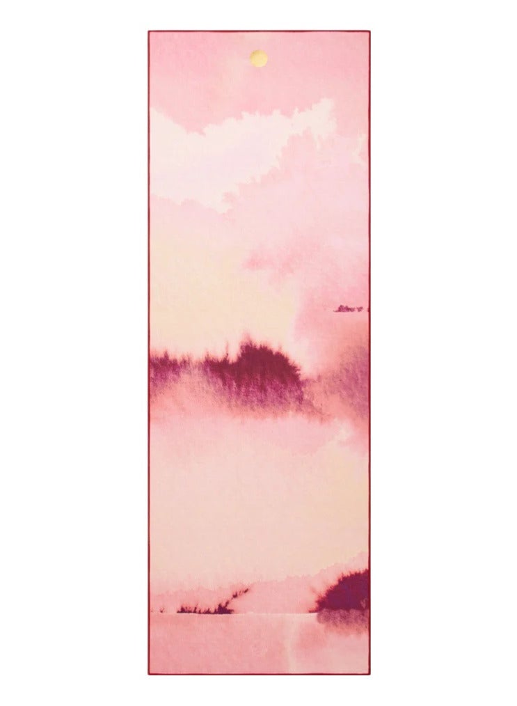 Manduka Yogitoes Skidless Mat Towel 2.0 Ruby Courage 71 Inch - Image 2