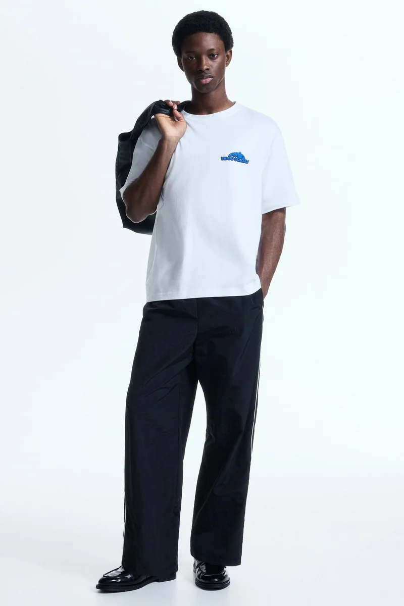 اتش اند ام تي-شيرت بقصة مريحة