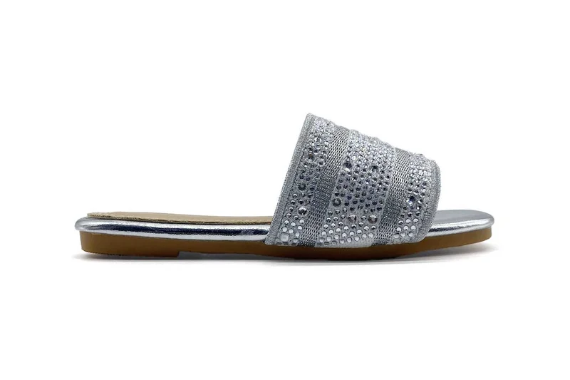 Cuple Girls slide sandals with textured band