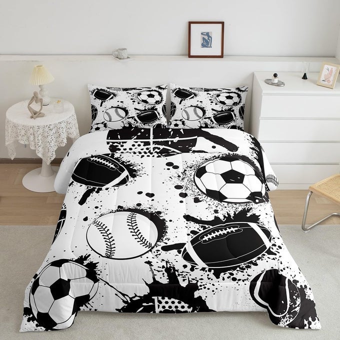 BASEBALL COMFORTERFOOTBALL BASKETBALL BEDDING SET FOR KIDS BOYSBALL SPORTS COMFORTER SETHIP HOP GRUNGE GRAFFITI ARTWORK BEDDING DECORBLACK AND WHITE DUVET SET FULL SIZEGIFT FOR BOYS TEENS