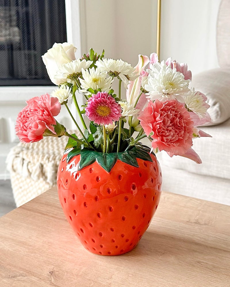 Ban.Do Vintage Inspired Strawberry Vase  Decorative Ceramic Vase  Large Flower Vase  Unique Strawberry Decor For Home/Kitchen/Office - Image 3