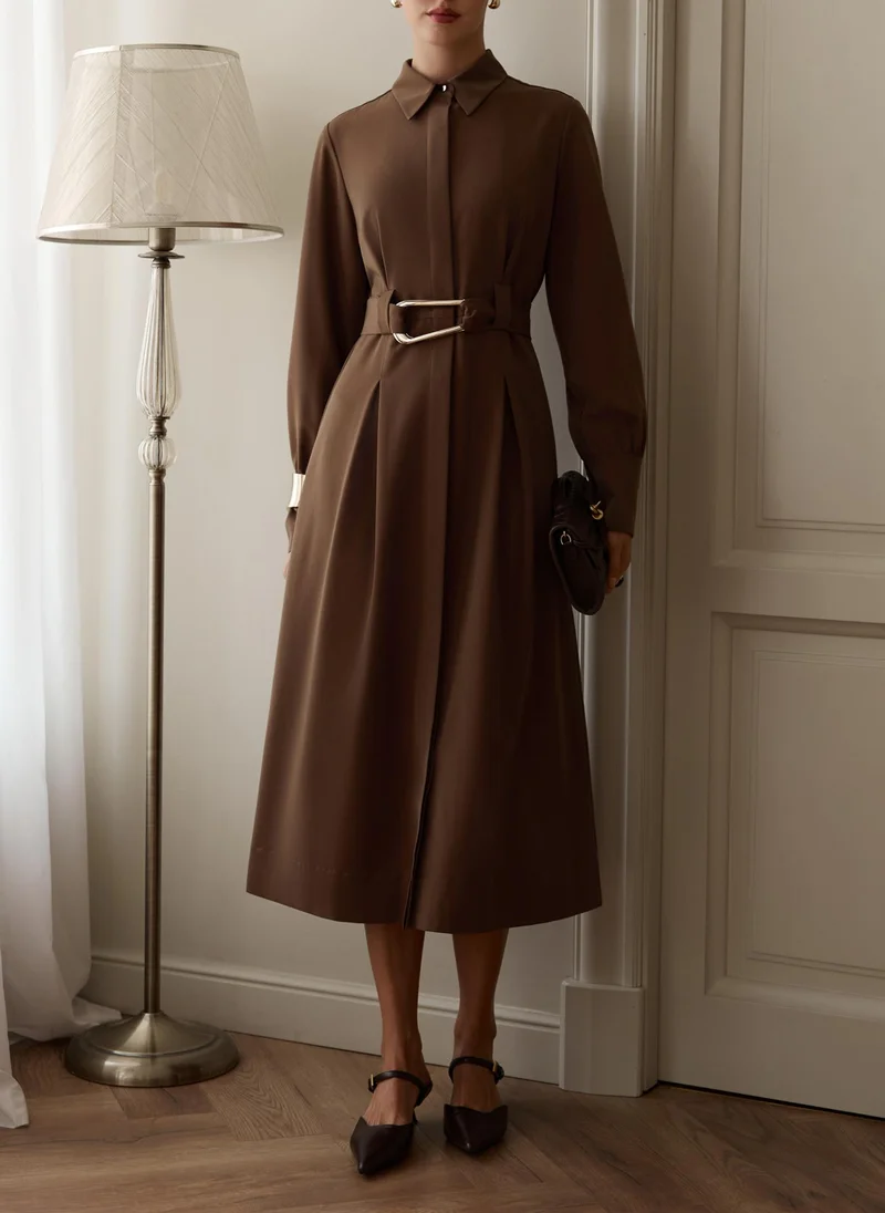 Midi dress with waist pleats and wide belt