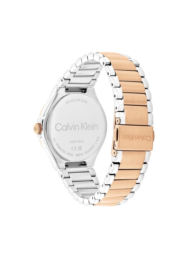CALVIN KLEIN ساعة كالفن كلاين النسائية المستديرة التناظرية بعلبة بيضاء - 25100052  - Image 3