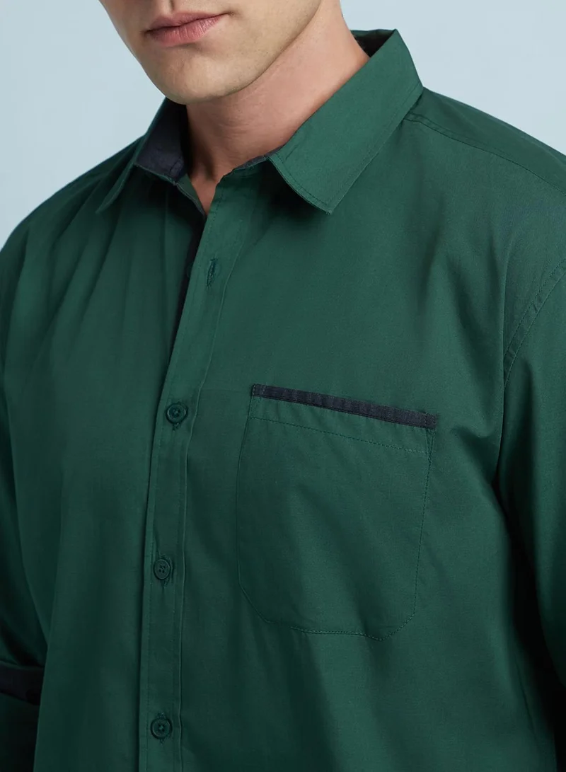 Dennis Lingo Men's Forest Green 100% Cotton Solid Regular Fit Shirt