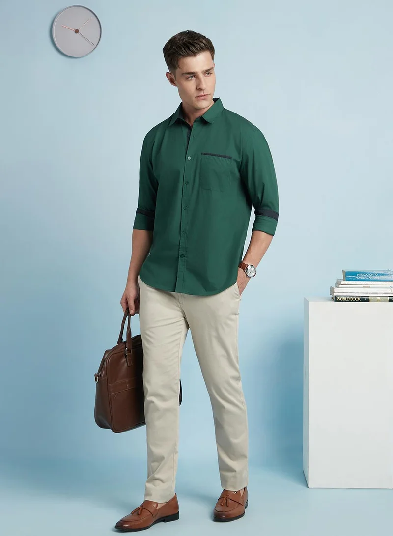 Dennis Lingo Men's Forest Green 100% Cotton Solid Regular Fit Shirt