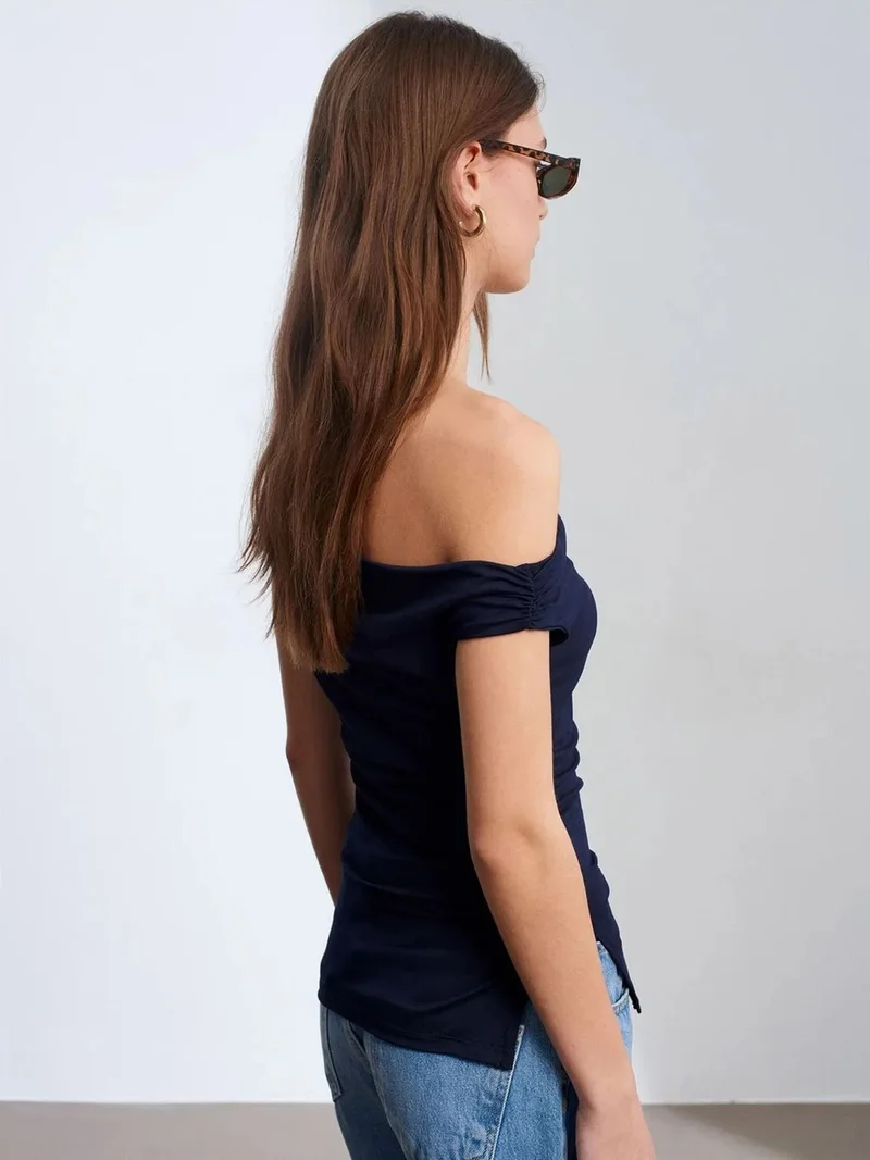 ديلفين Dilvin Women’s Off-shoulder Slim-fit Jersey Blouse