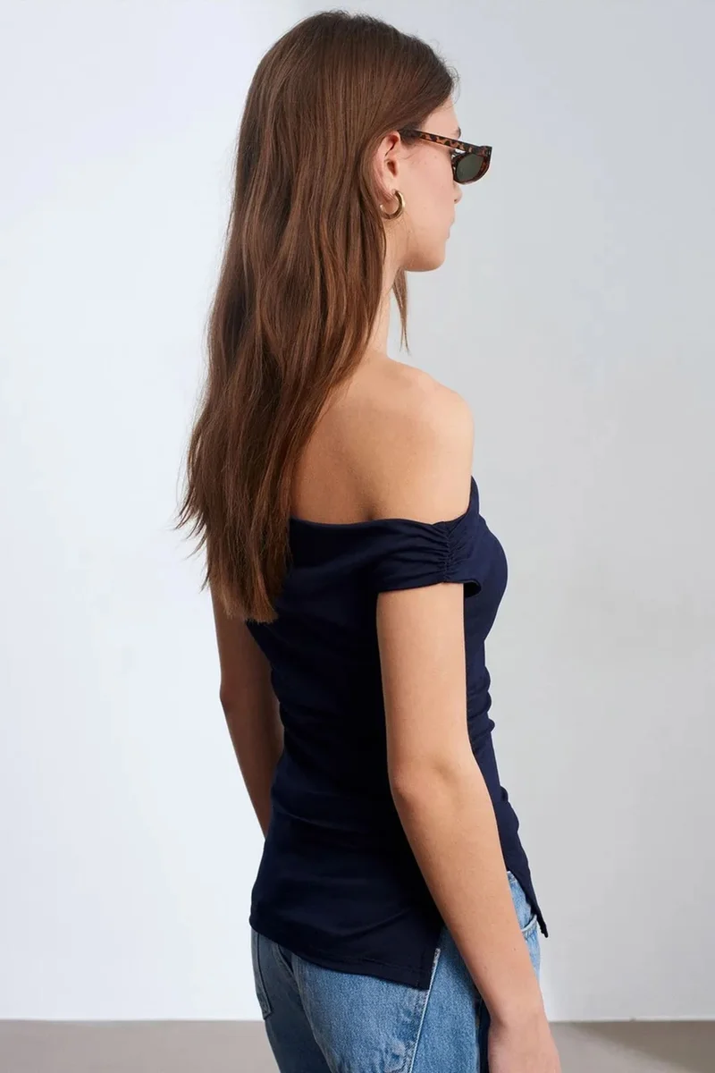 Dilvin DILVIN Women’s Off-shoulder Slim-fit Jersey Blouse