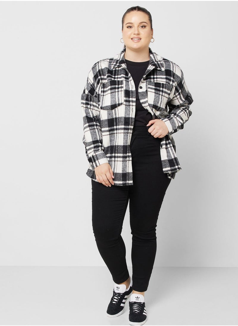 Only Carmakoma Checked Pocket Detail Shirt  - Image 4