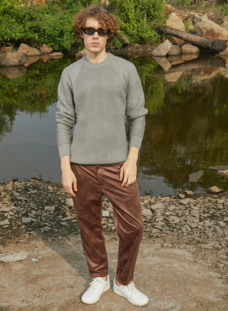 كامبوس سوترا Men's Sage Green Self-Raglan Knit Pullover Sweater