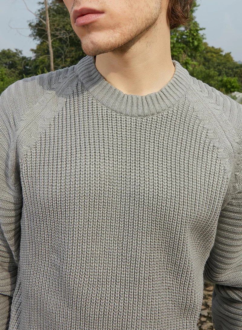 كامبوس سوترا Men's Sage Green Self-Raglan Knit Pullover Sweater