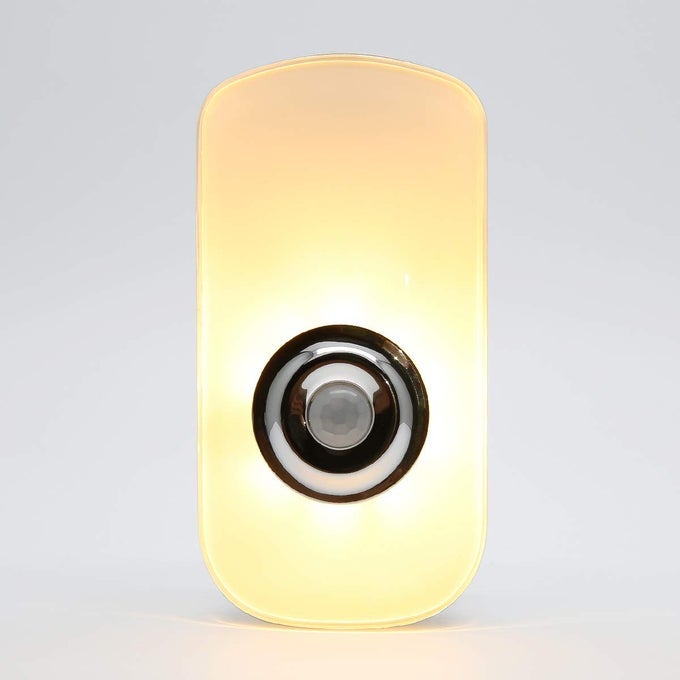 3IN1 MOTION SENSOR NIGHT LIGHT PLUG IN RECHARGEABLE FLASHLIGHT EMERGENCY NIGHT LIGHT FOR BEDROOM BATHROOM LIVING ROOM STAIRWAYS HALLWAYS