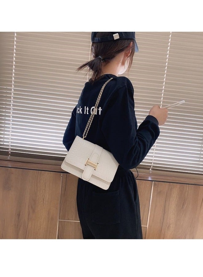 Women's Crocodile Pattern Shoulder Bag, Ladies PU Leather Crossbody Bag Sling Bag Side Bag Small Square Bag, Chain Shoulder Strap Carrying Bag Satchel Bag Phone Bag for Girls/College Students - Image 2