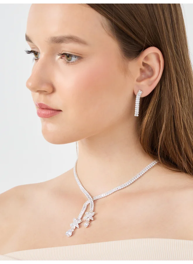 Styli Styli Embellished Necklace and Earrings Jewelry Set