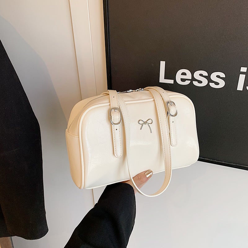 Bags For Women, Oil Leather Bridal Bag, Bow Shoulder Bag, Hand-Held Armpit Bag, Patent Leather Pillow Bag, Textured Women'S Bag, Dinner Bag - Image 4