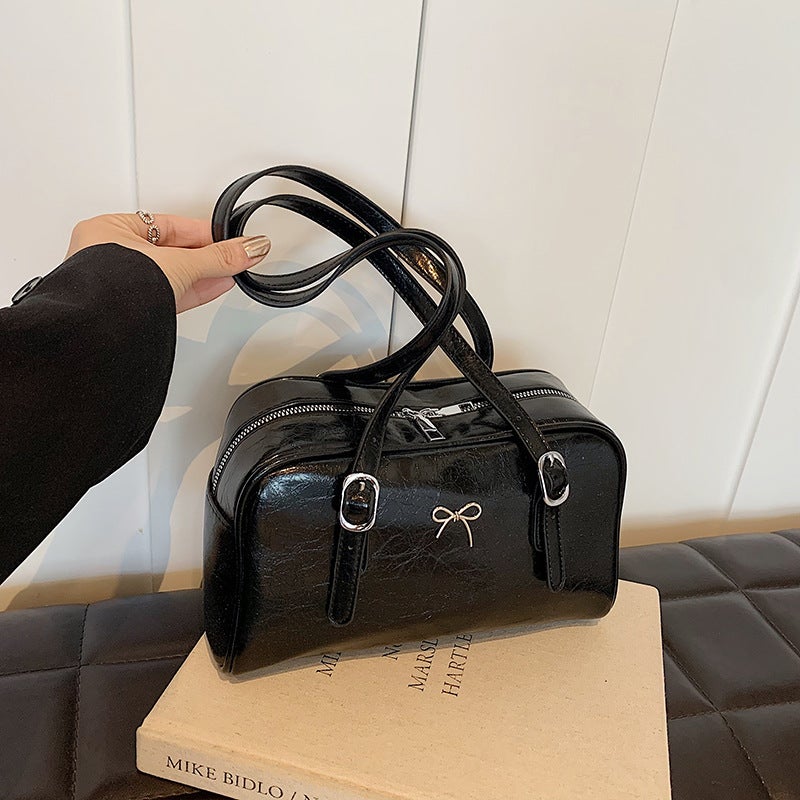 Bags For Women, Oil Leather Bridal Bag, Bow Shoulder Bag, Hand-Held Armpit Bag, Patent Leather Pillow Bag, Textured Women'S Bag, Dinner Bag - Image 5