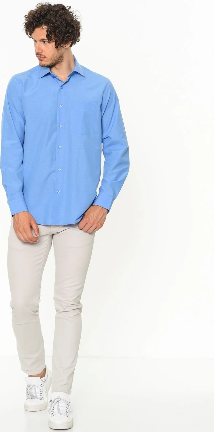 فاريتا Men's Blue Classic Cut Pocket Straight Long Sleeve Shirt