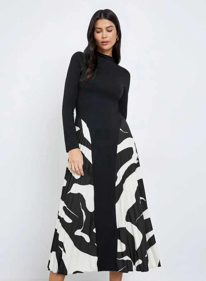 Styli Black Pleated Abstract Print Midi Dress