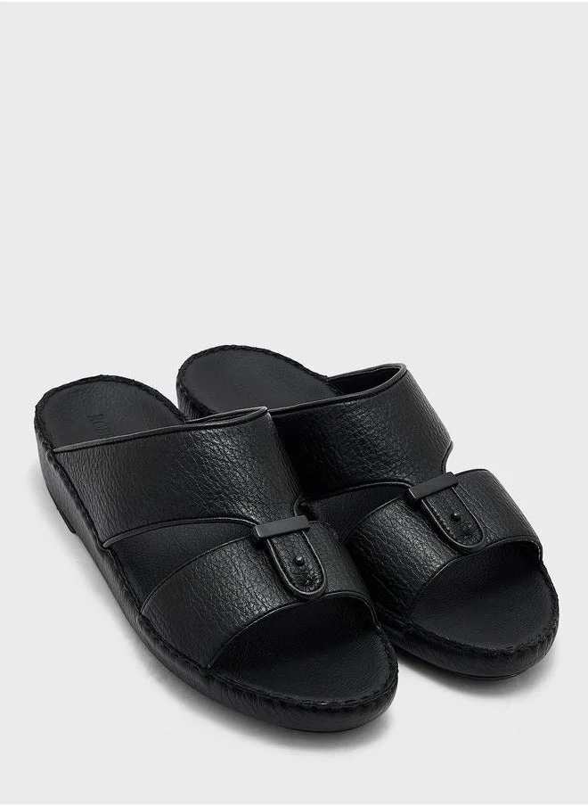 Robert Wood Buckle Detail Traditional Arabic Sandals
