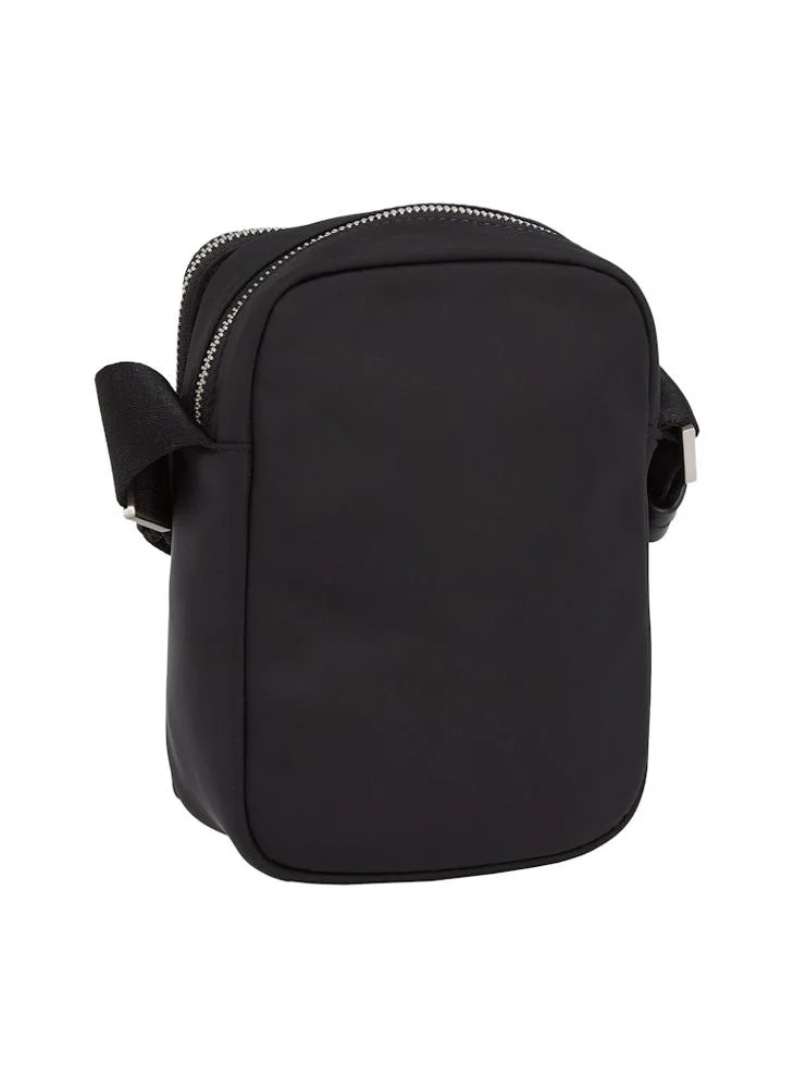 CALVIN KLEIN BUSINESS REPORTER BAG