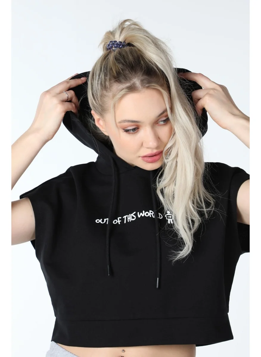 Defy'S Women's Printed Hooded Crop Sweat Black