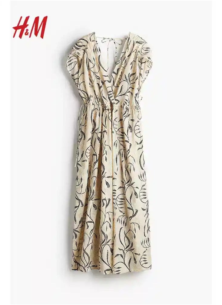 H and M - HM Women's New Loose Lightweight Comfortable And Fashionable Dress - Image 1