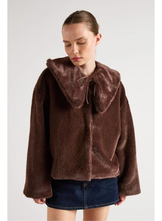 mina aise Women's coffee-colored mobile collar design fur coat 30082.