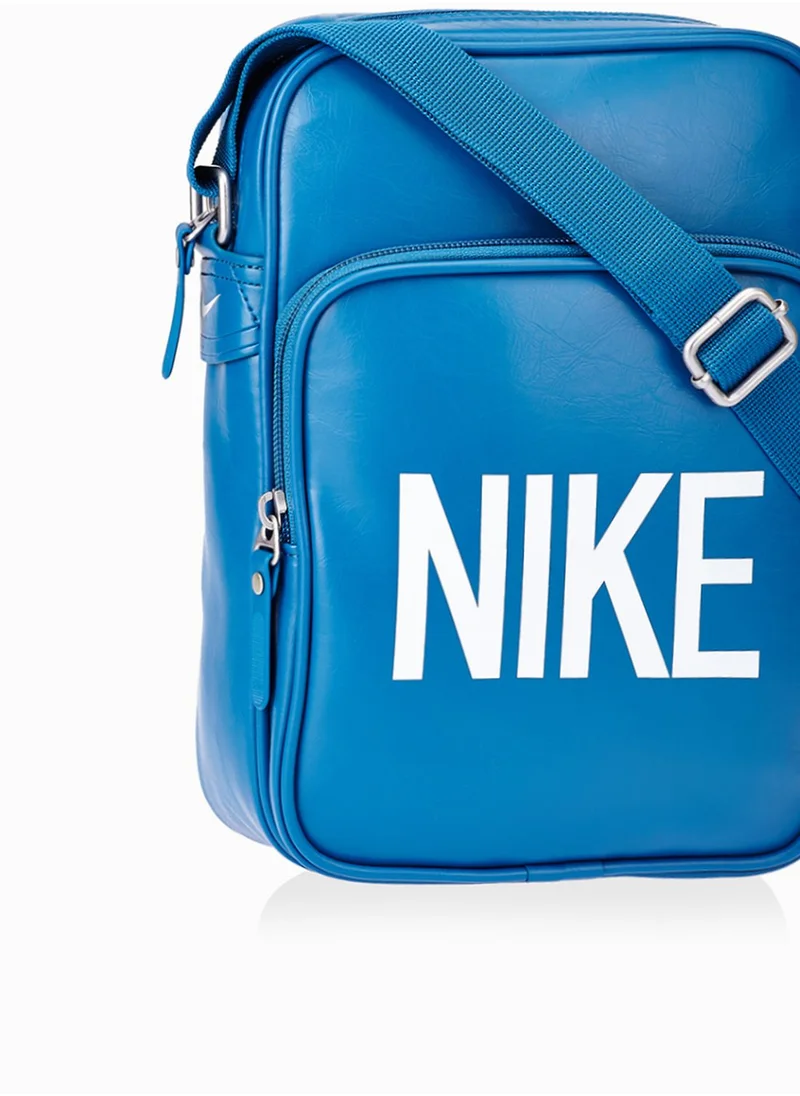 Nike Small Heritage Messenger