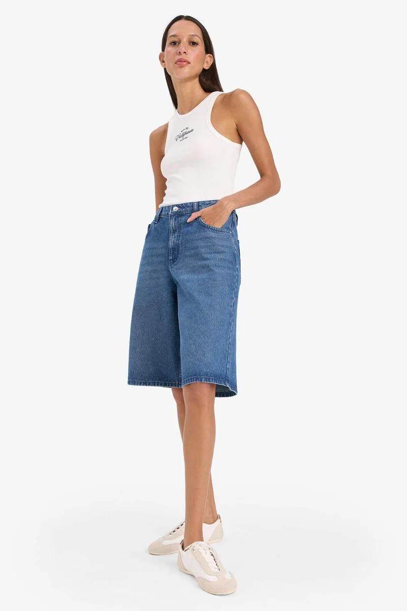 ديفاكتو High Waist Denim Bermuda