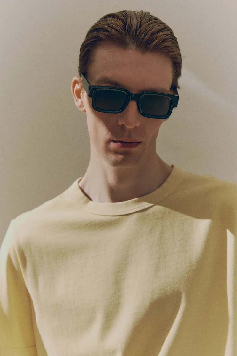 H&M Yellow Dusty Light Regular Fit T-shirt for Men | Best Price UAE