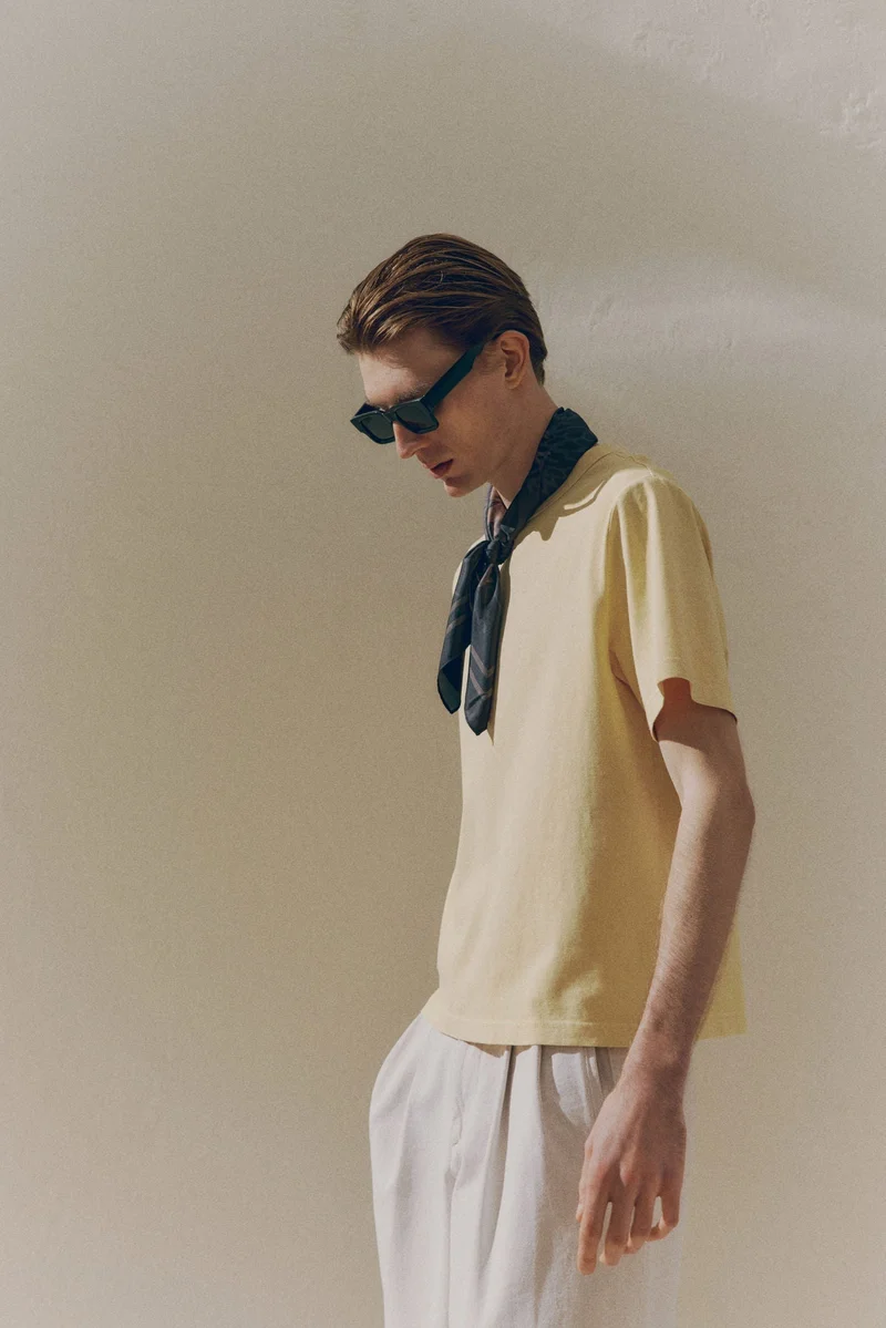 H&M Yellow Dusty Light Regular Fit T-shirt for Men | Best Price UAE