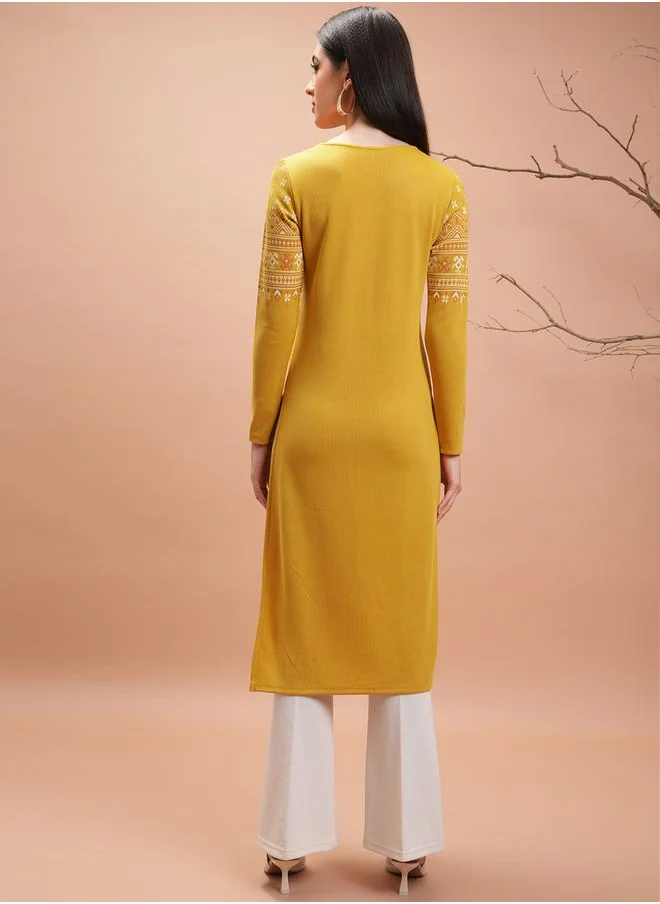 Vishudh Ribbed Aztec Print Straight Fit Kurta by Styli