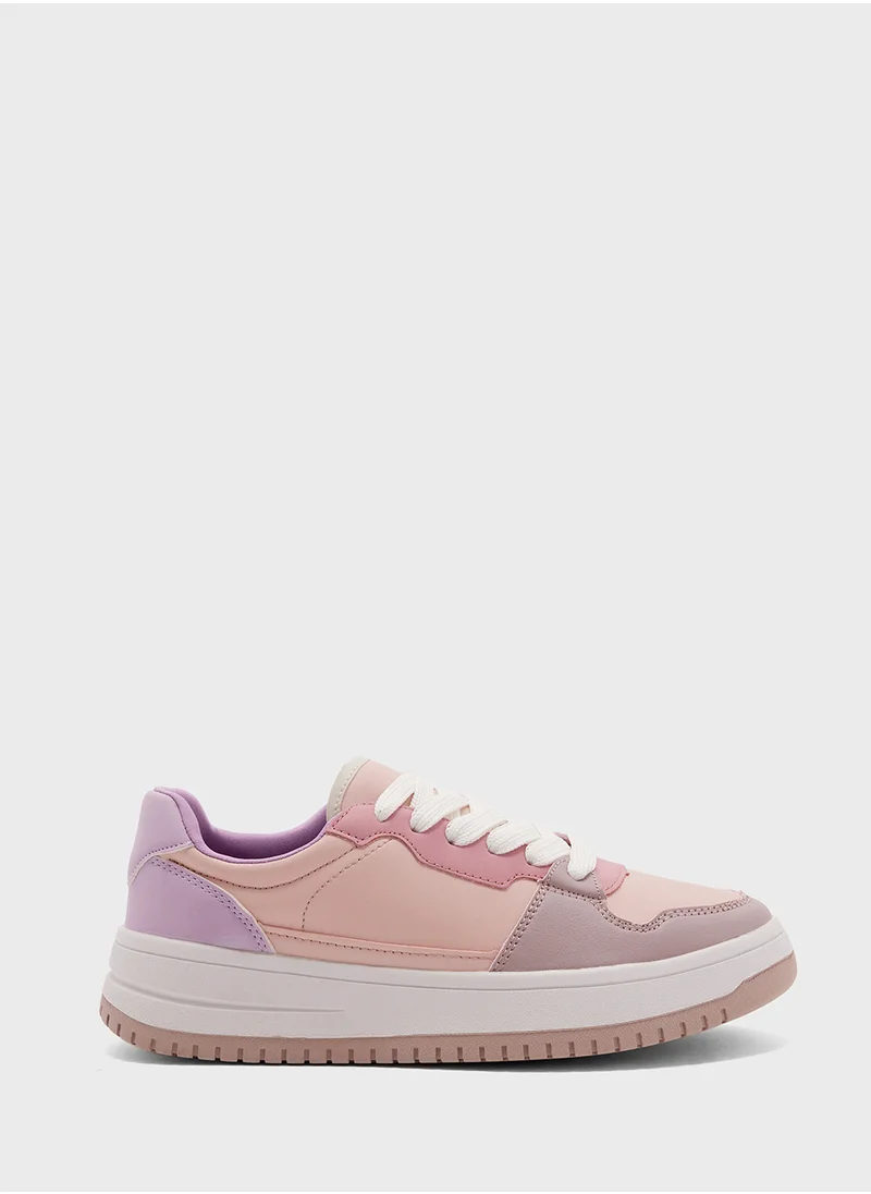 Ginger Colorblock Lace Up Sneakers