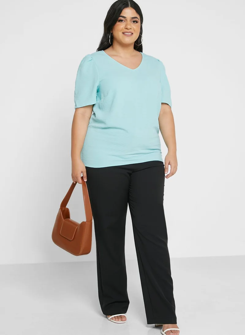 Only Carmakoma Casual V-Neck Top