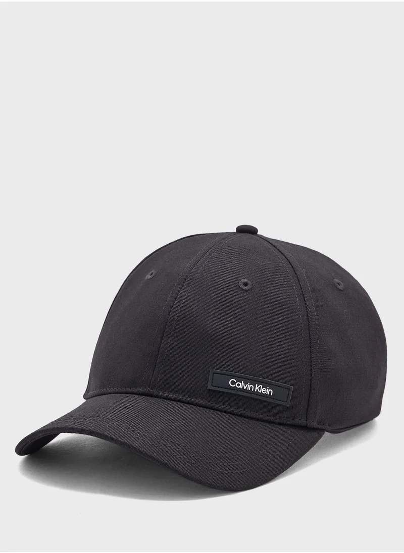 كالفن كلاين ESSENTIAL PATCH BB CAP