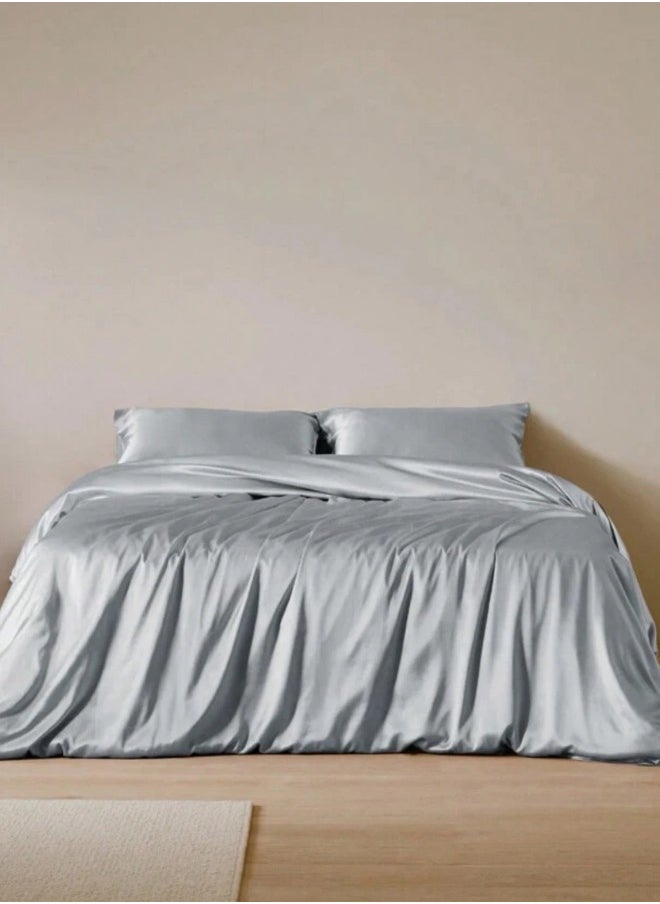 LUNA Home Silky satin king size 6-piece bedding set, silver color.  - Image 1