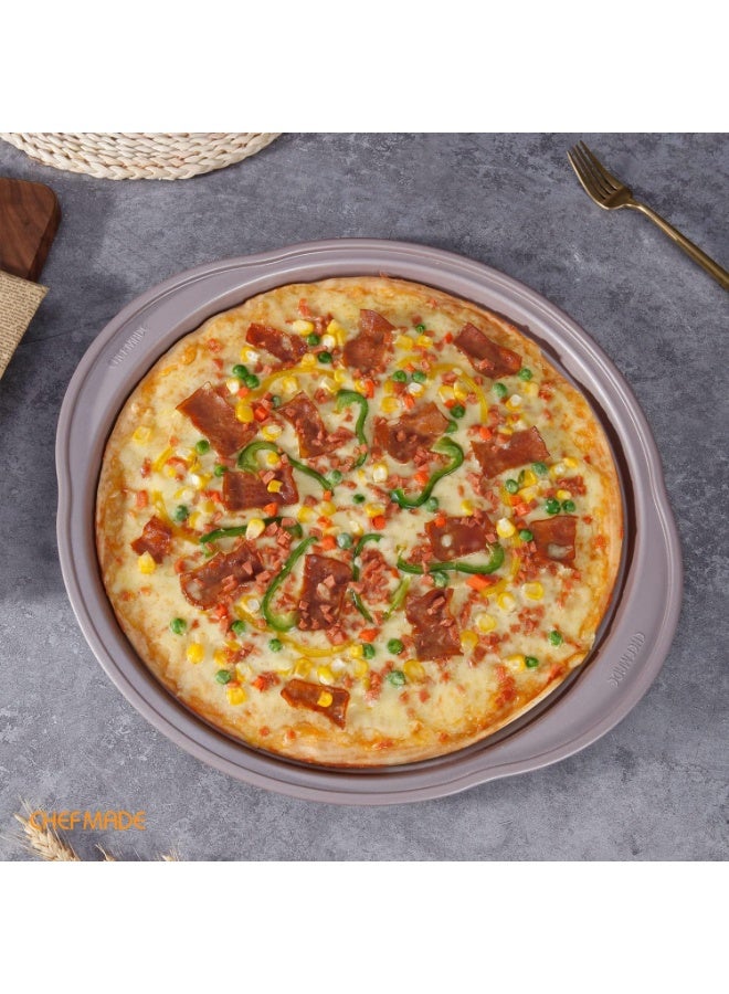 شيف ميد صينية بيتزا مقرمشة 14 إنش غير لاصقة تصميم مثقّب لطهي مثالي وتحمير متساوٍ متينة وسهلة التنظيف لتحضير البيتزا الاحترافية في المنزل - Image 5