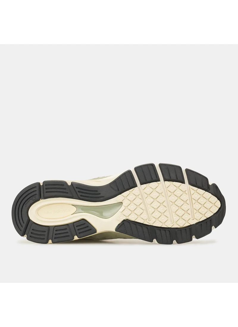 New Balance Men's Made In USA 990v4 Shoes