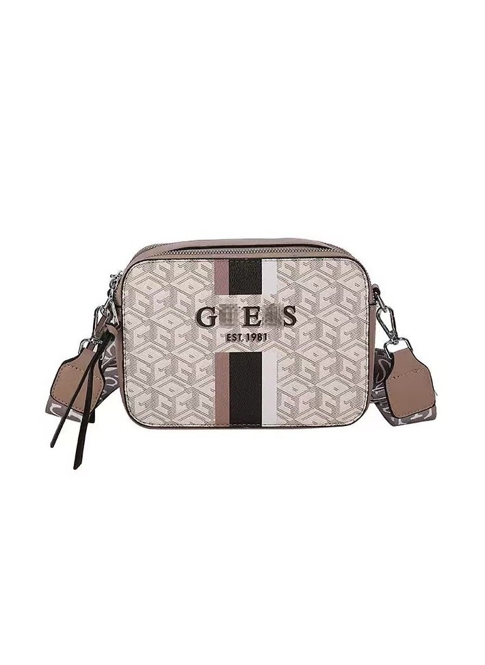 GUESS BY MARCIANO Womens Crossbody Bag for Women Handbag 21x14x8cm  - Image 1
