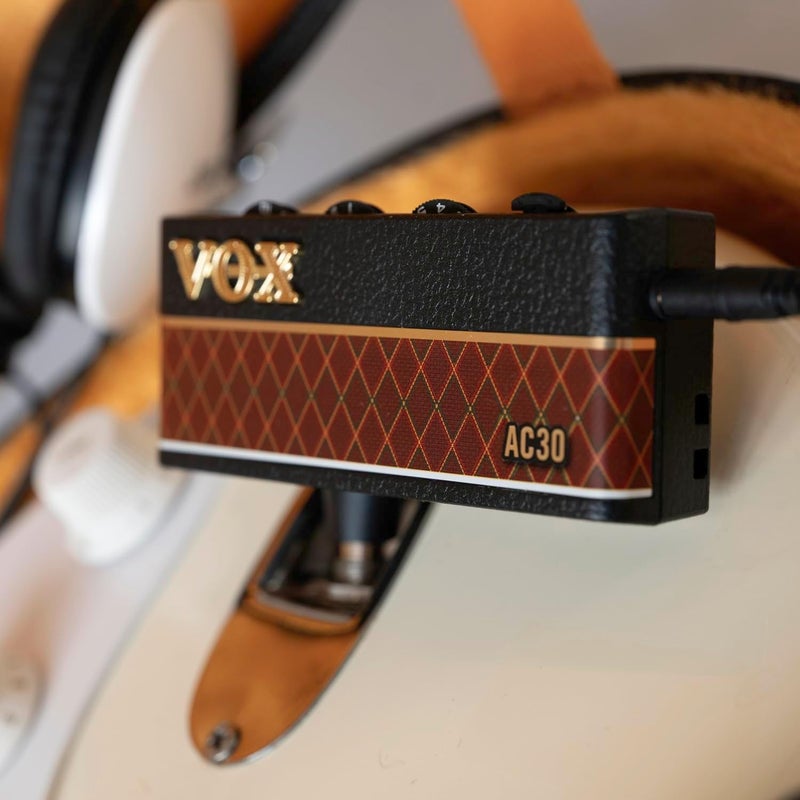 VOX amPlug 3 AC30 Headphone Guitar Amplifier w/Stereo FX, Tremolo, Speaker Emulation, Built-in Rhythms, and Aux in - Image 2