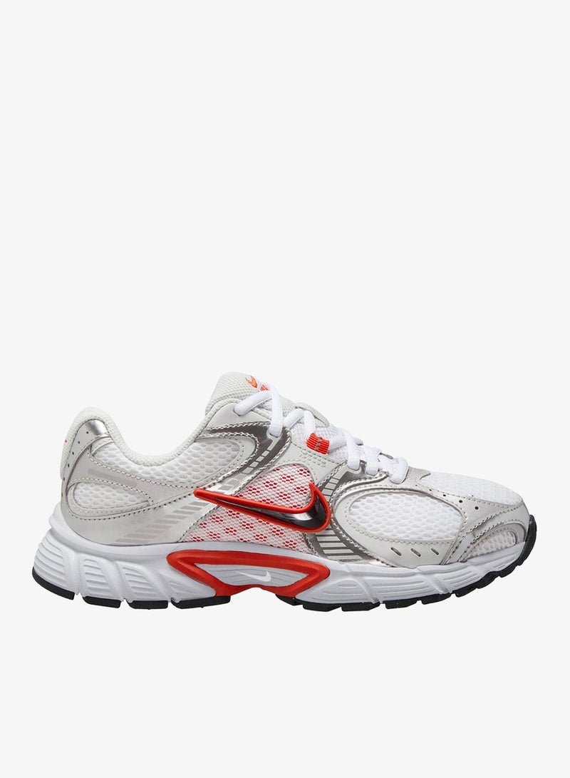 نايكي في  آر إن آر - Image 1