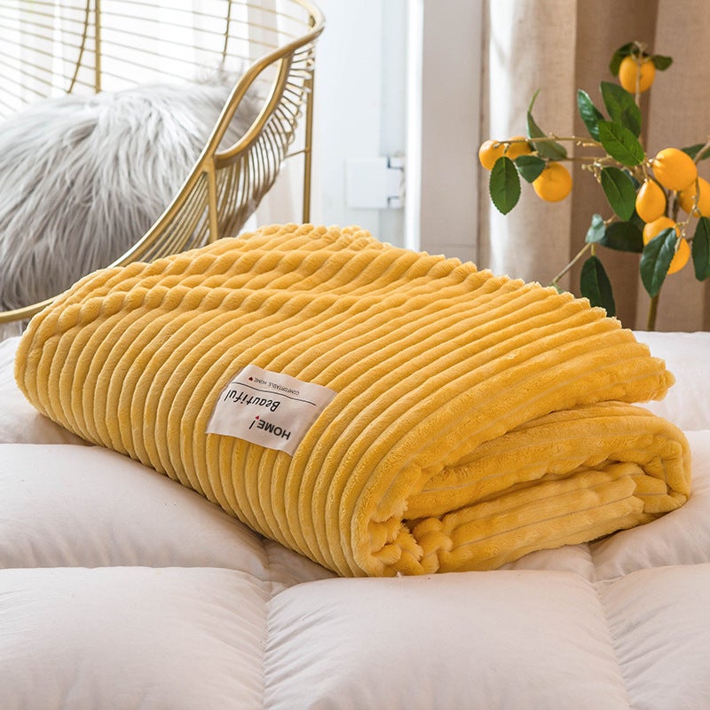 New Magic Velvet Warm Blanket Flannel Thickened Gift Blanket Coral Velvet Blanket Milk Velvet Nap Blanket - Image 4