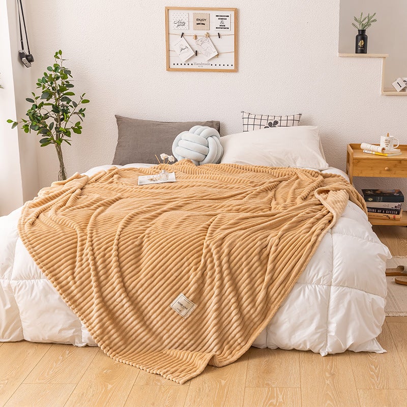 New Magic Velvet Warm Blanket Flannel Thickened Gift Blanket Coral Velvet Blanket Milk Velvet Nap Blanket - Image 1