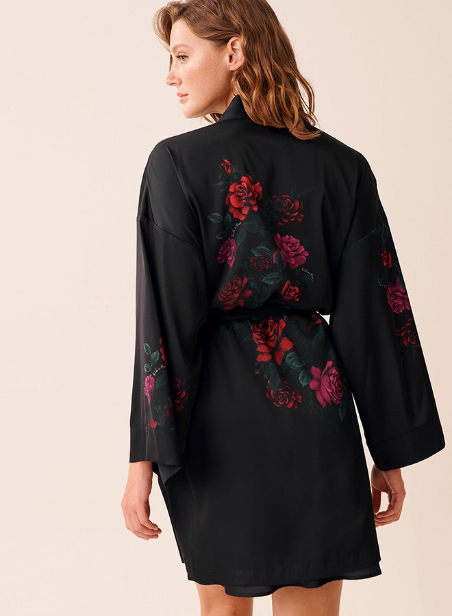 La Vie en Rose Red Rose Print Satin Kimono - Image 2