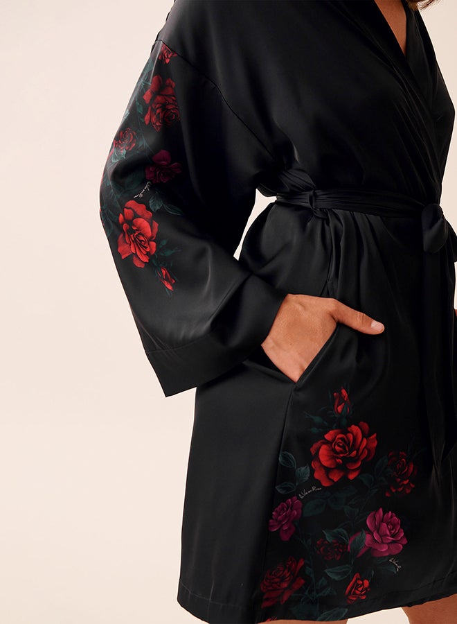 La Vie en Rose Red Rose Print Satin Kimono - Image 3