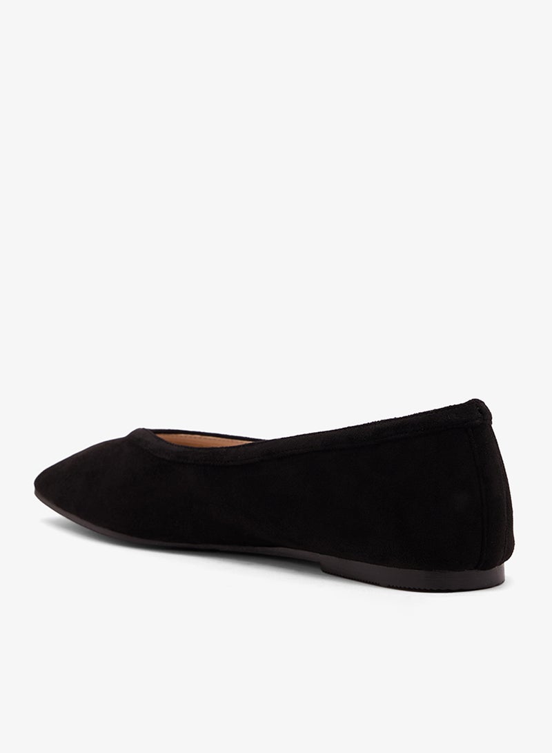 ريد حذاء باليرينا كلاسيكي من جلد الغزال - Image 3