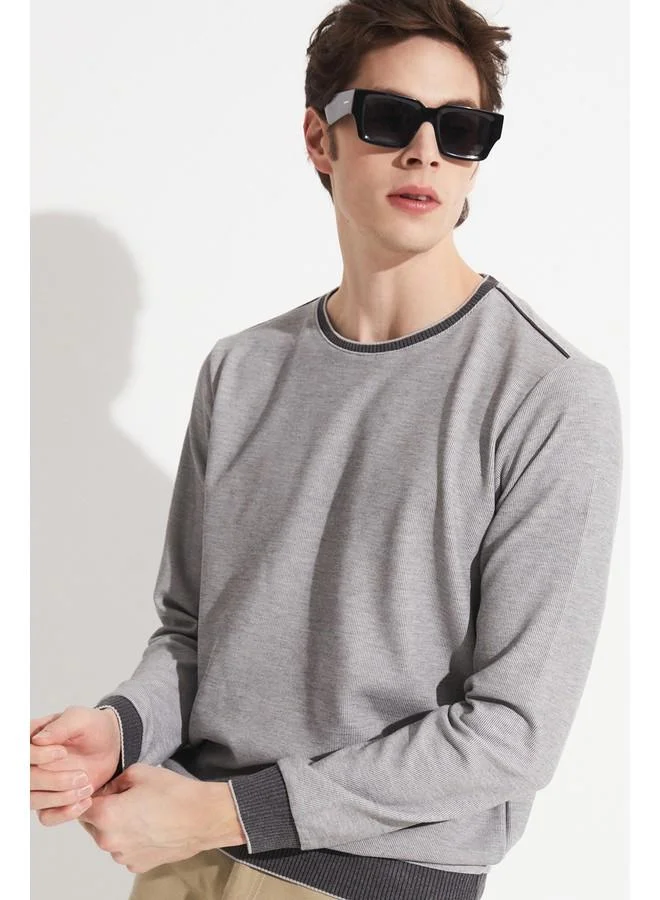 جون June Exclusive Men Textured Crew Neck Sweatshirt Grey