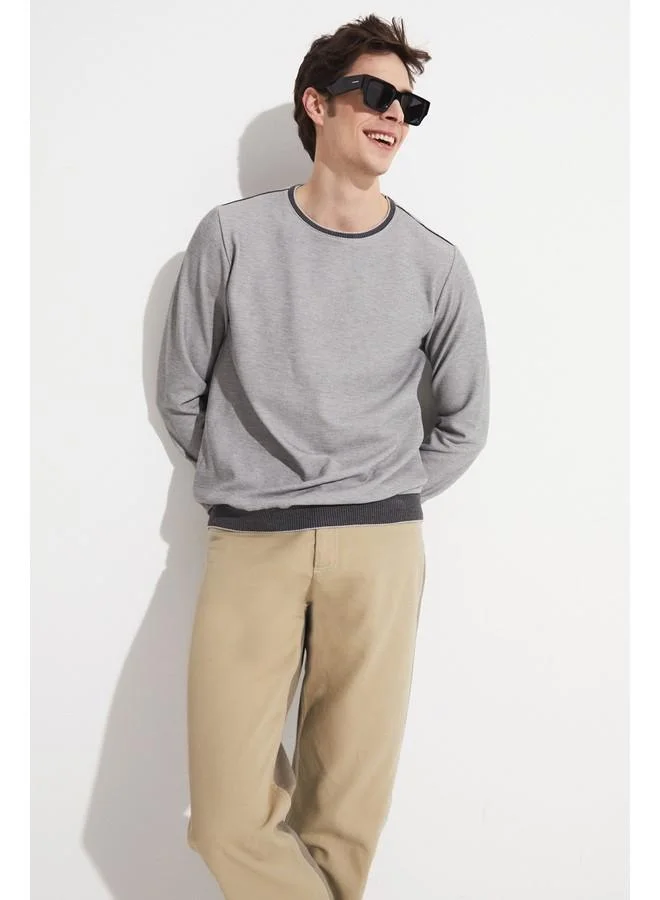 جون June Exclusive Men Textured Crew Neck Sweatshirt Grey